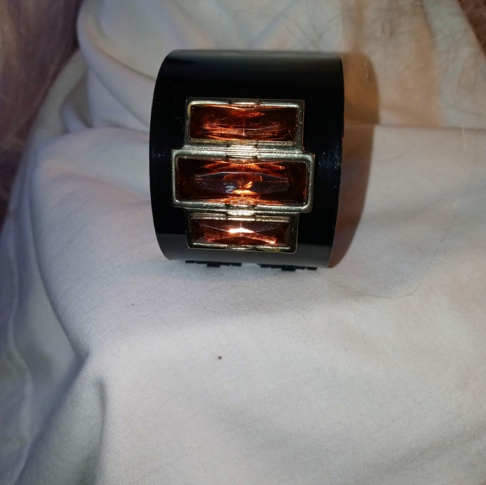 Lee Angel Vintage Cuff bracelet